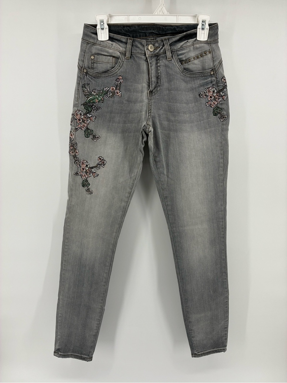 Floral Hummingbird Embroidered Women’s Gray Slim Jeans